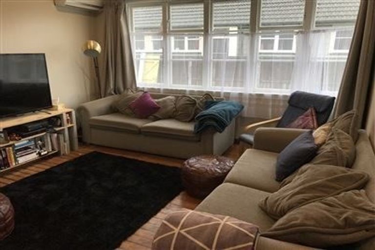 Photo of property in 16 Hillary Crescent, Upper Riccarton, Christchurch, 8041