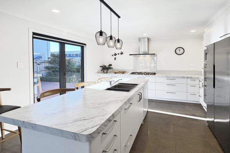 Photo of property in 5 Harry Court, Ohope, 3121