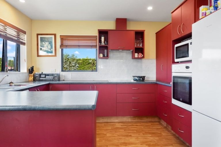 Photo of property in 19 Castle Street, Waikari, 7420