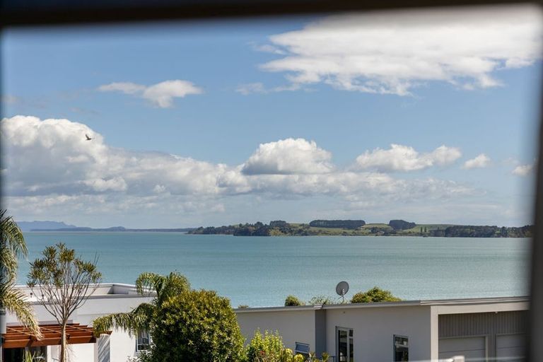 Photo of property in 5 Waterview Terrace, Omokoroa, 3114