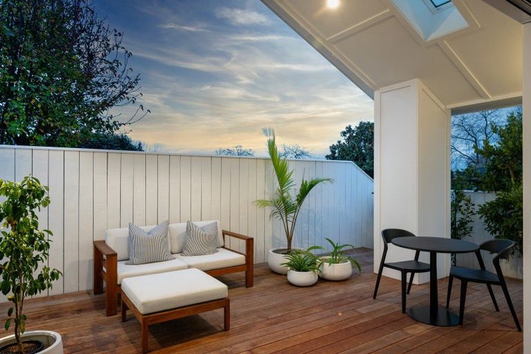 Photo of property in 119a Te Mata Road, Havelock North, 4130