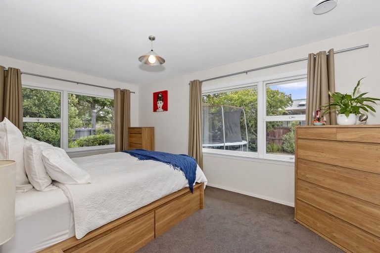 Photo of property in 360 Harewood Road, Bishopdale, Christchurch, 8053