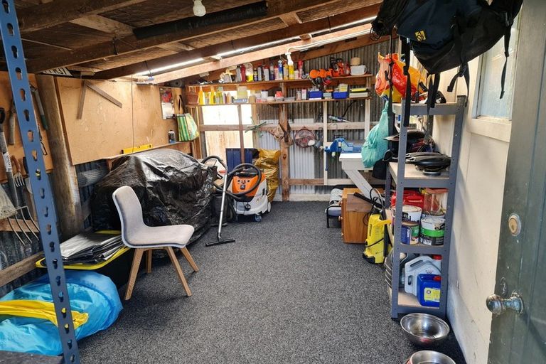 Photo of property in 4 Eastons Road, Westport, 7825