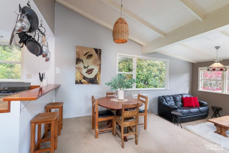 Photo of property in 10a Birch Grove, Pinehaven, Upper Hutt, 5019