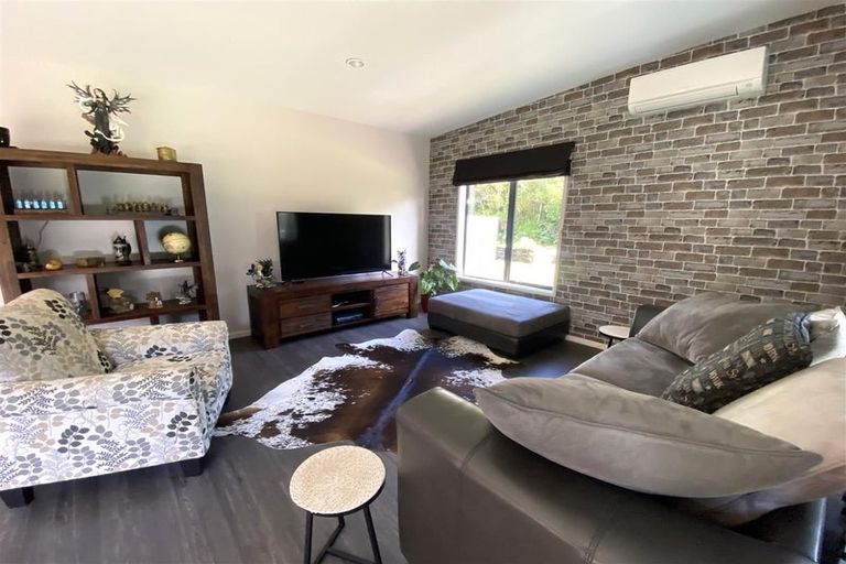 Photo of property in 8 Jackson Place, Kumara Junction, Hokitika, 7882