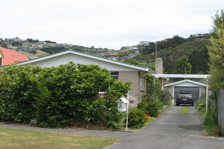 Photo of property in 23 Celia Street, Redcliffs, Christchurch, 8081