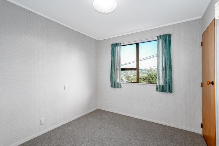 Photo of property in 37a Whanake Street, Titahi Bay, Porirua, 5022