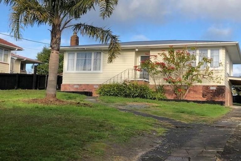 Photo of property in 4 Kereru Street, Henderson, Auckland, 0612
