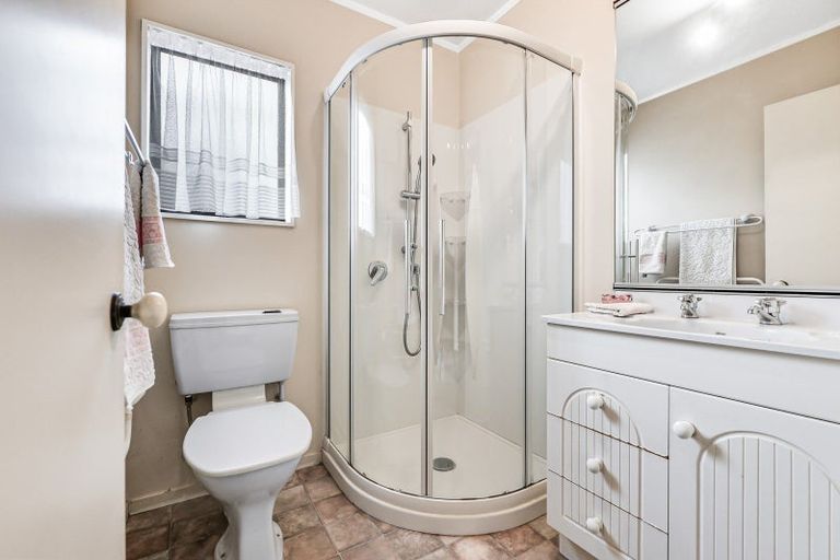 Photo of property in 6 Willowfield Place, Pukete, Hamilton, 3200