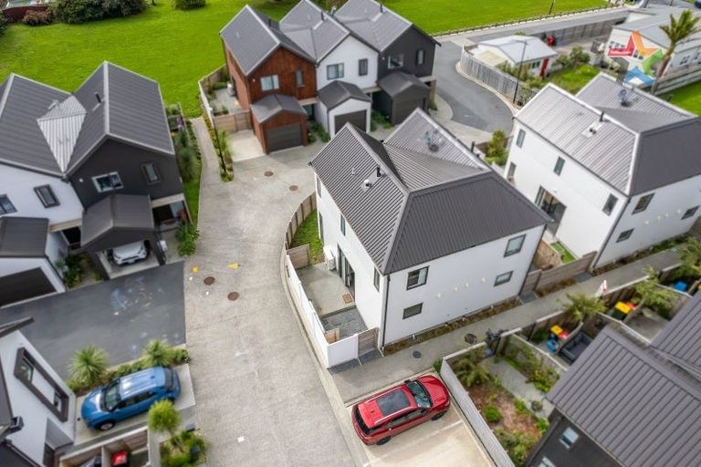 Photo of property in 26 Ron Deal Way, Epuni, Lower Hutt, 5011