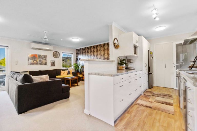 Photo of property in 15 Aronui Road, Bridge Hill, Alexandra, 9320