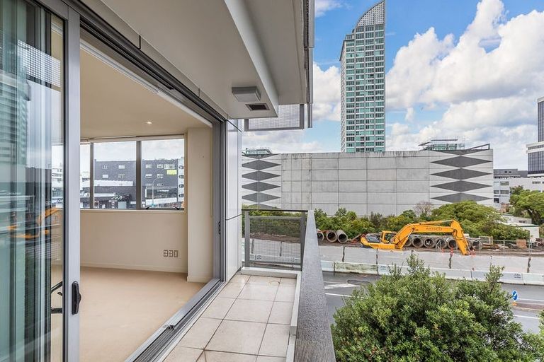 Photo of property in Maison Apartments, 202/16 Huron Street, Takapuna, Auckland, 0622
