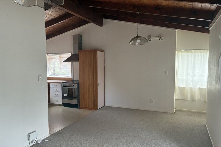 Photo of property in 23a Mcleod Road, Henderson, Auckland, 0612