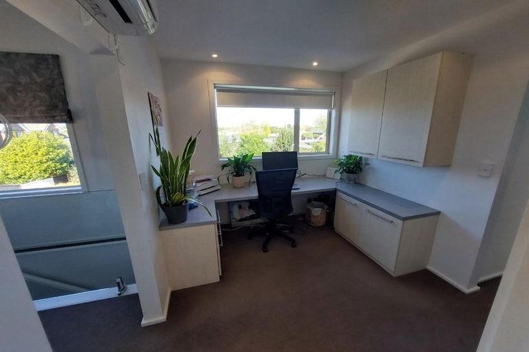 Photo of property in 16b Merrin Street, Avonhead, Christchurch, 8042