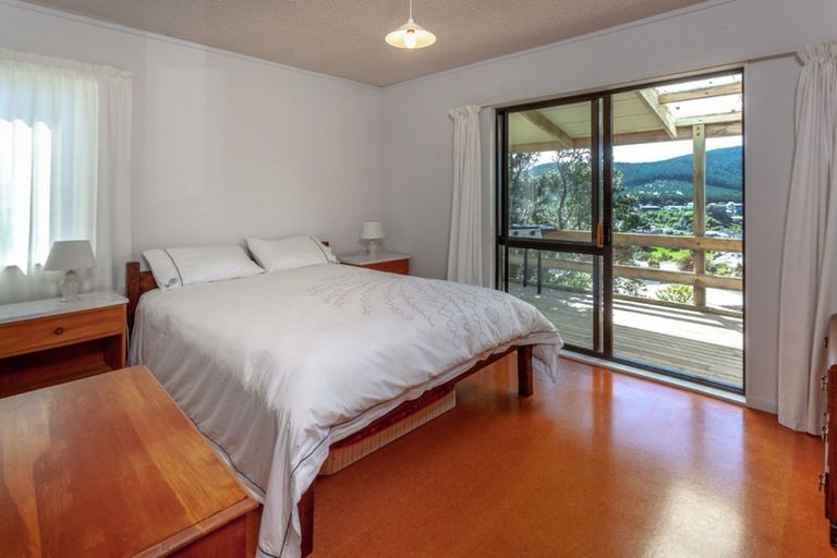 Photo of property in 325 Onemana Drive, Onemana, Whangamata, 3691