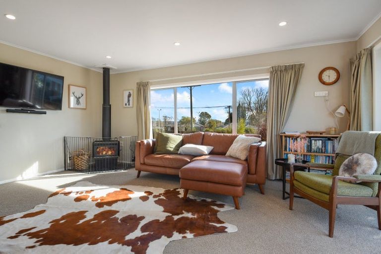 Photo of property in 8 Elliott Crescent, Owhata, Rotorua, 3010