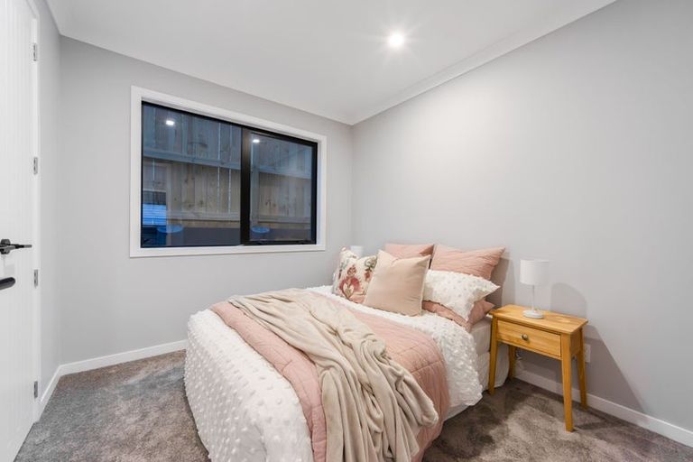 Photo of property in 49 Kumukumu Road, Long Bay, Auckland, 0630