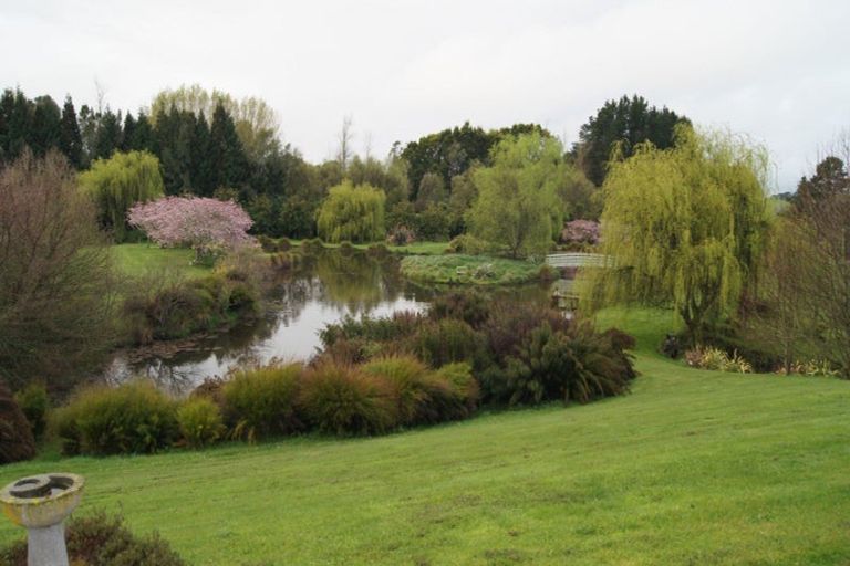 Photo of property in 25 Twin Peaks Grove, Koputaroa, Levin, 5575