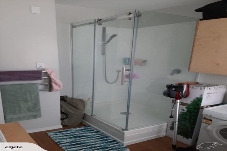 Photo of property in 2/72 Freyberg Street, Lyall Bay, Wellington, 6022