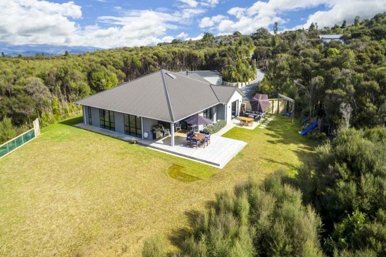 Photo of property in 285 Fairview Drive, Akatarawa, Upper Hutt, 5372