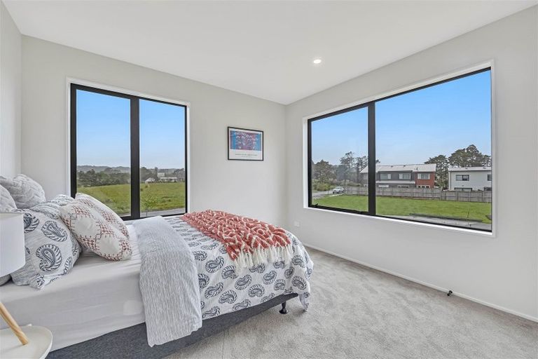 Photo of property in 16 Zadar Street, Kumeu, 0810