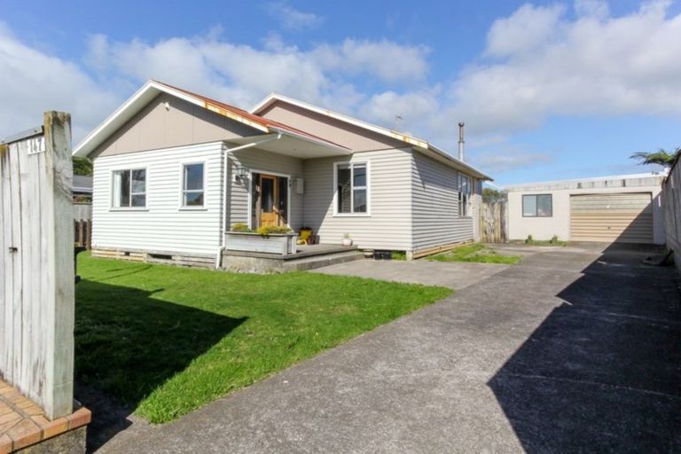 Photo of property in 147 Cracroft Street, Waitara, 4320