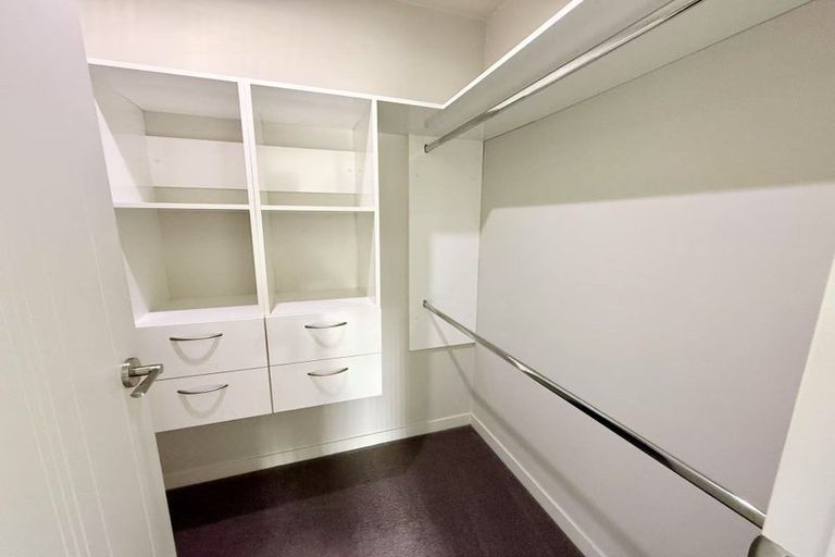 Photo of property in 72b Malvern Road, Morningside, Auckland, 1022