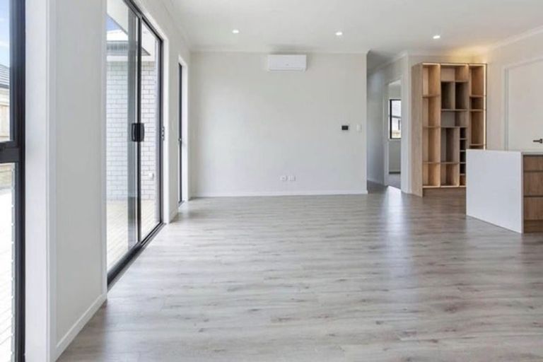 Photo of property in 9 Peacock Place, Pokeno, 2402