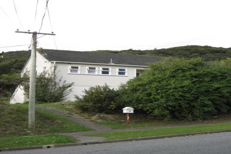 Photo of property in 3 Swainson Street, Naenae, Lower Hutt, 5011