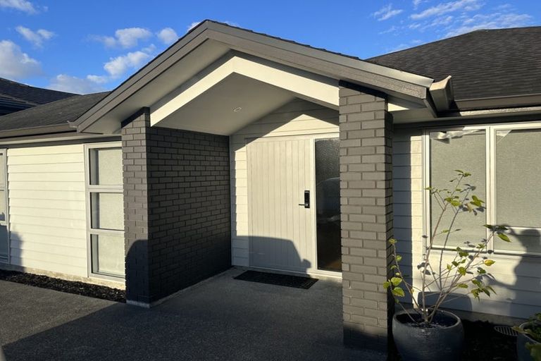 Photo of property in 11 Lam Terrace, Riverhead, 0820