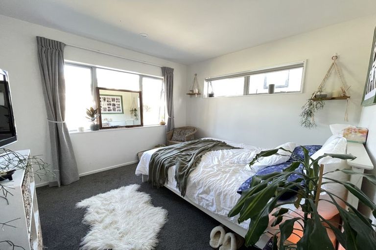 Photo of property in 11 Manuwai Road, Torbay, Auckland, 0630