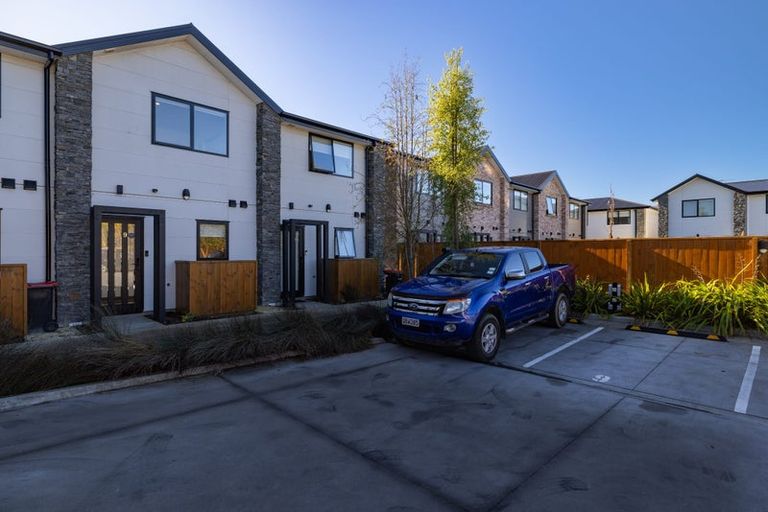 Photo of property in 9/70 Brockworth Place, Riccarton, Christchurch, 8011