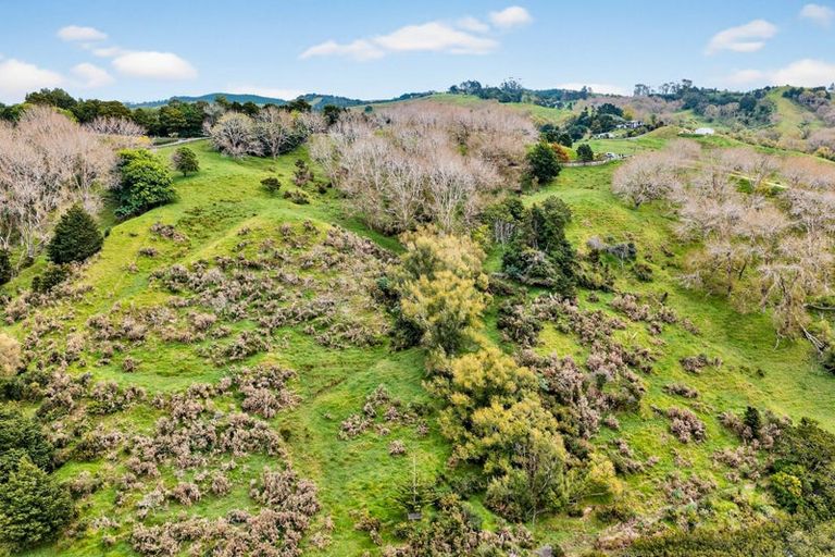 Photo of property in 102b James Road, Maungaturoto, 0587