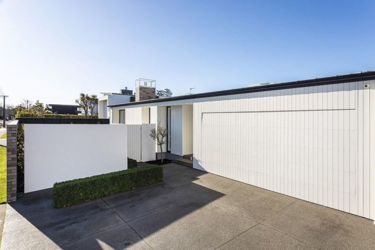 Photo of property in 32 Clifford Avenue, Merivale, Christchurch, 8014