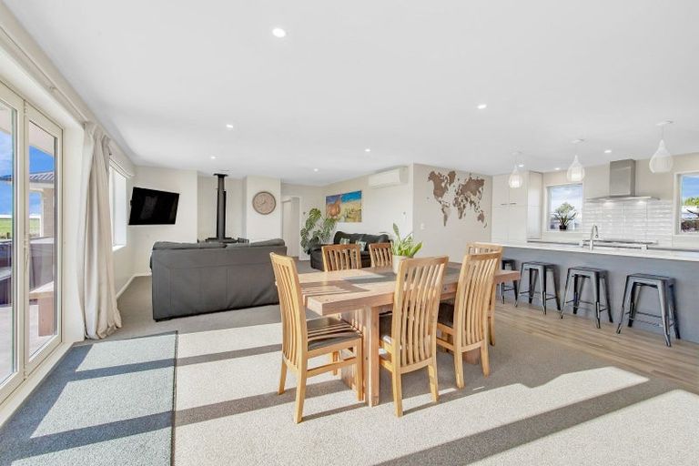 Photo of property in 9 Dundee Close, Darfield, 7510