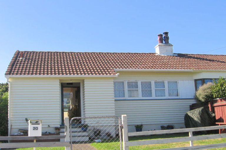 Photo of property in 20 Leveson Street, Strathmore Park, Wellington, 6022