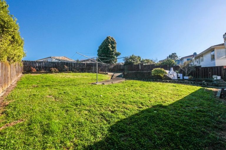 Photo of property in 38 Juniper Road, Sunnynook, Auckland, 0620