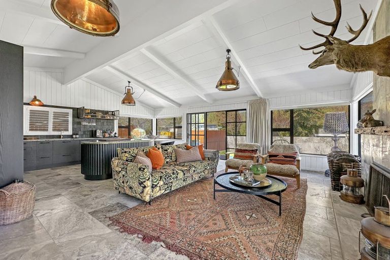 Photo of property in 1 Nisbet Terrace, Kinloch, Taupo, 3377