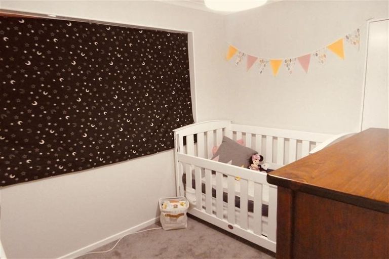 Photo of property in 5 Cassia Place, Bell Block, New Plymouth, 4312