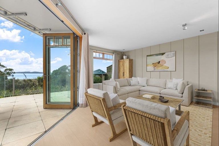 Photo of property in 36 Little Compton Mews, Snells Beach, 0920