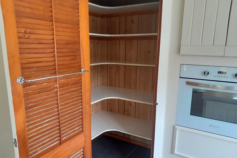 Photo of property in 17 Third Avenue, Avenues, Whangarei, 0110