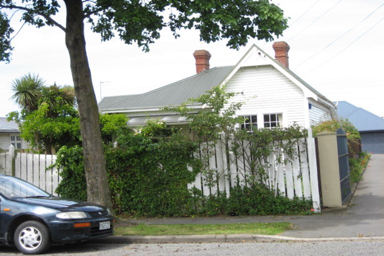 Photo of property in 14a Allard Street, Edgeware, Christchurch, 8013
