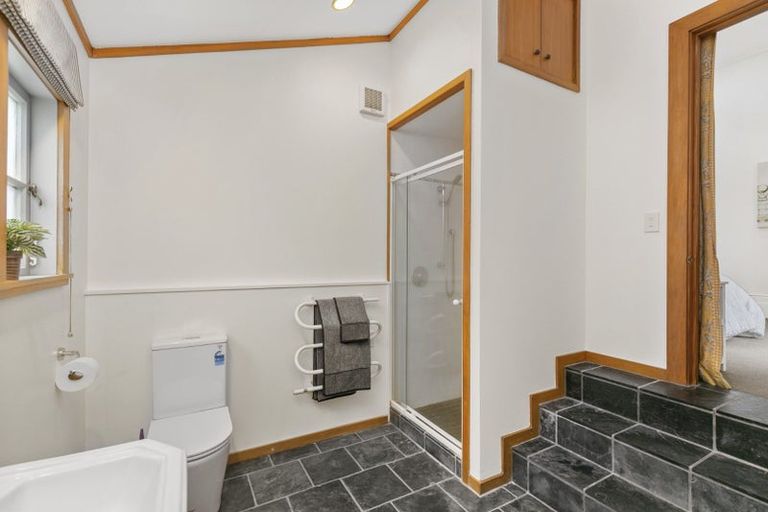 Photo of property in 51 Simla Crescent, Khandallah, Wellington, 6035