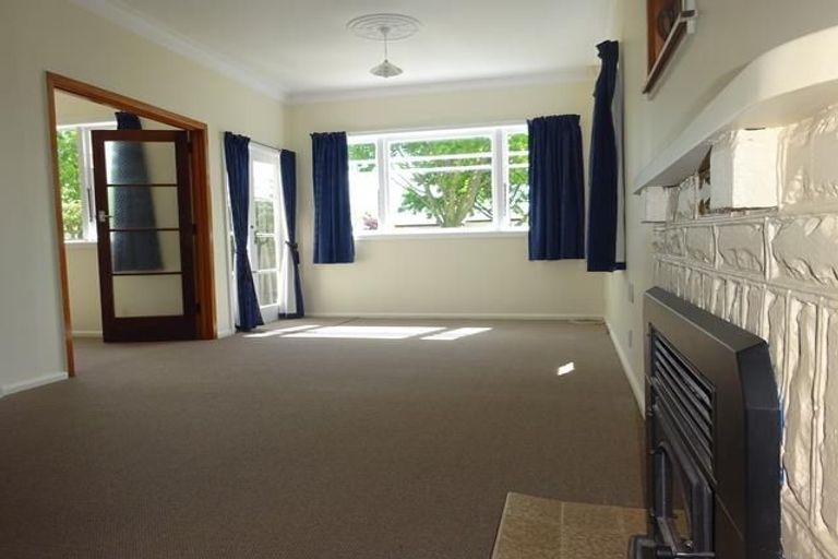 Photo of property in 911 Clive Street, Akina, Hastings, 4122