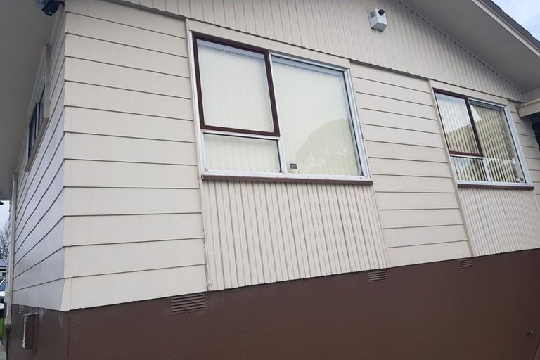 Photo of property in 3 Astral Place, Clover Park, Auckland, 2019
