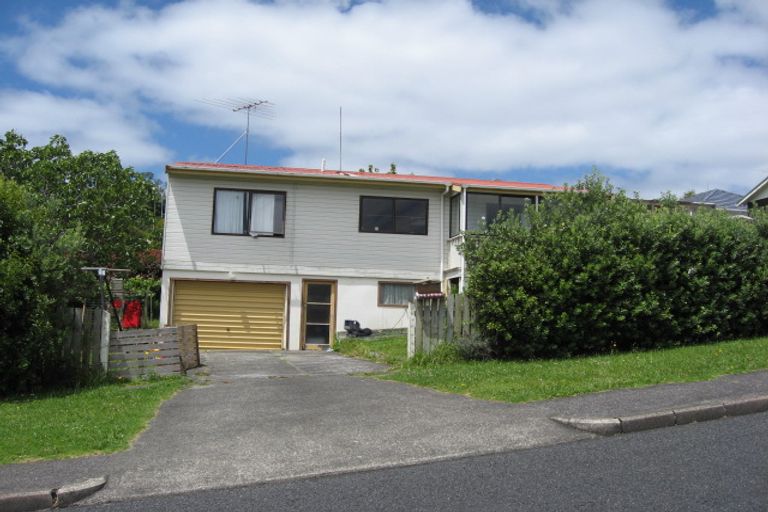 Photo of property in 1 The Glade South, Pukekohe, 2120