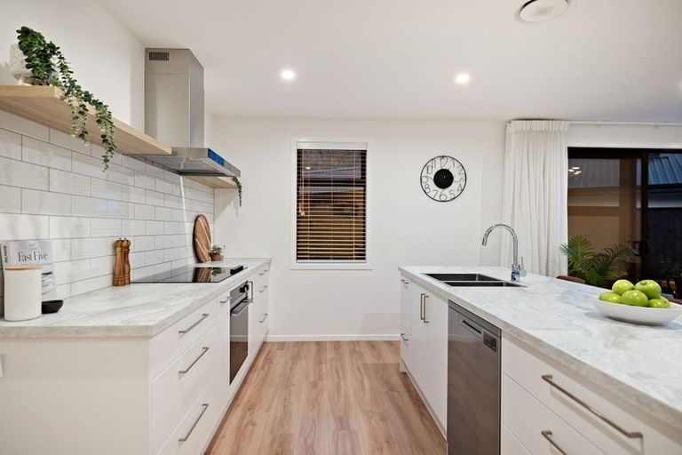 Photo of property in 89 Muster Road, Jacks Point, 9371