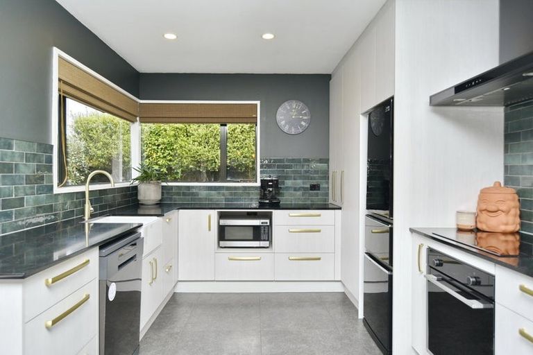 Photo of property in 45a Gladstone Road, Woodend, 7610