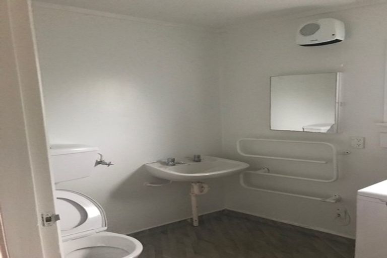 Photo of property in 20b Gloucester Street, Wilton, Wellington, 6012