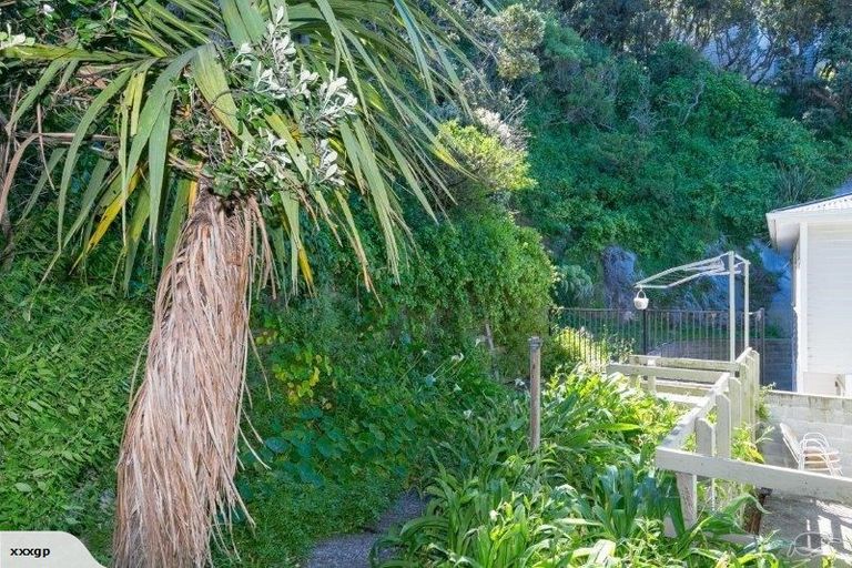 Photo of property in 130b Evans Bay Parade, Roseneath, Wellington, 6021